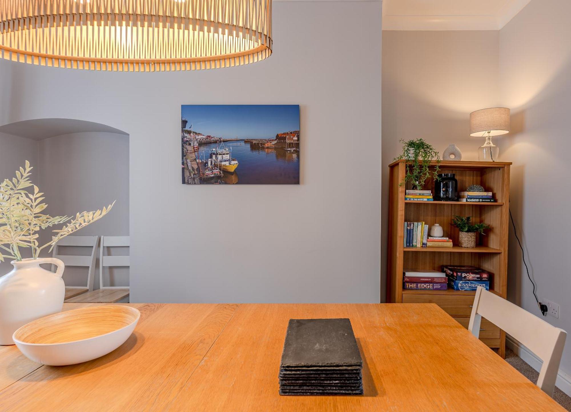 Rosemill - Large Pet Friendly Home With Off Road Parking Уитби Екстериор снимка